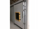 Pneumatic sliding door